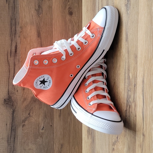 Converse High Top Brand new. - Picture 7 of 15